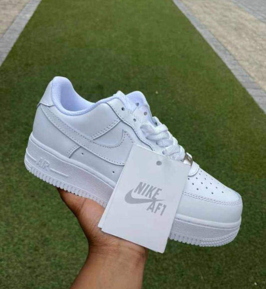 Nike Air force Unisex Shoe white