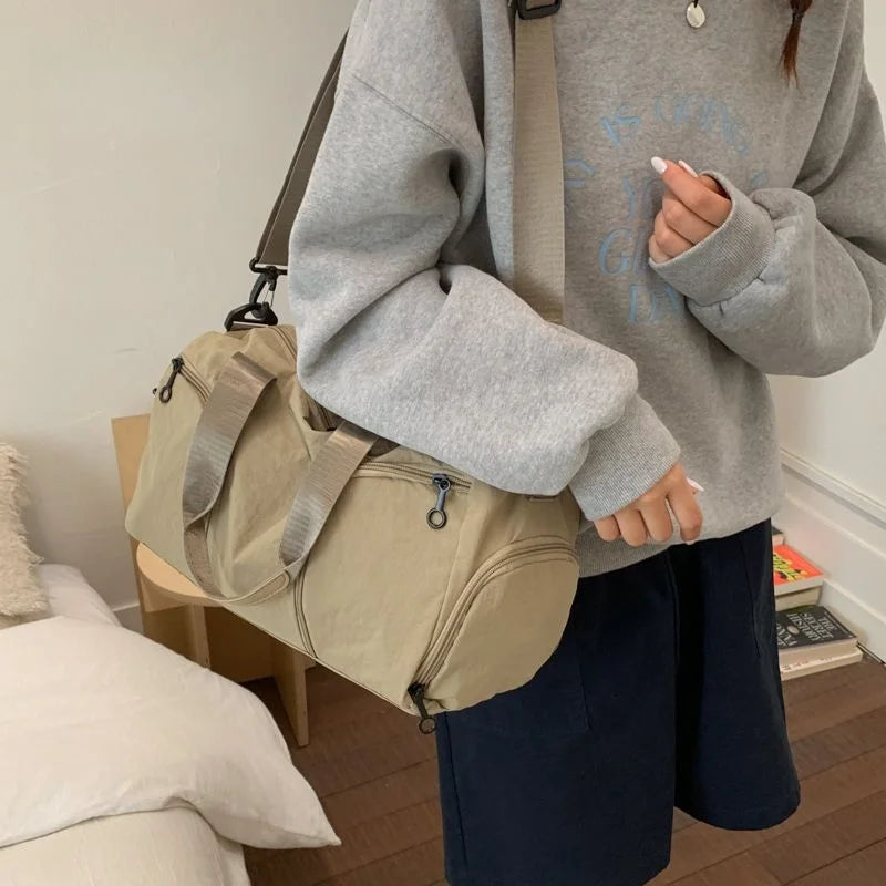 Women's Sports Fitness Bag Large Capacity Handbag Short Trip Travel Bag Commuter Crossbody Bag Breathable Soft Design