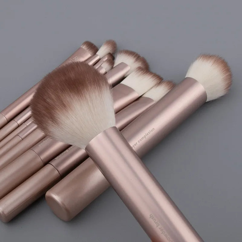 RT4266 Popular Full Set of Makeup Brush Set Powder Blusher Brush Halo Dye Brush Eye Shadow Brush Beauty Egg