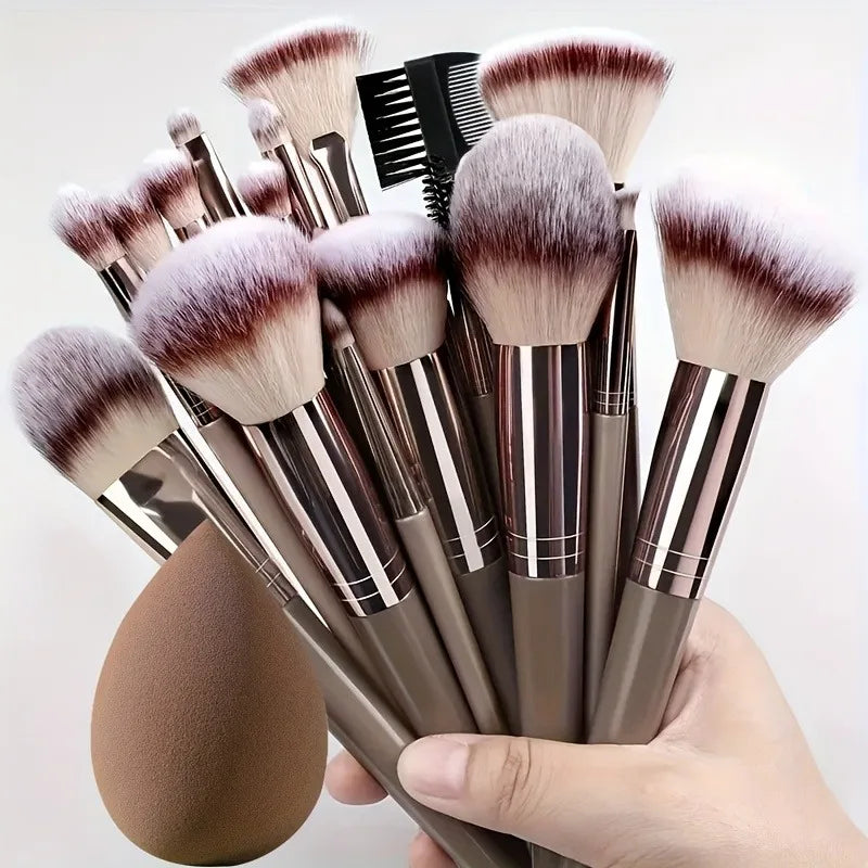 15-Piece Premium Makeup Brush Set with Blending Sponge - Ultra Soft Synthetic Hair, Complete Cosmetic Kit, Ideal Gift & Travel