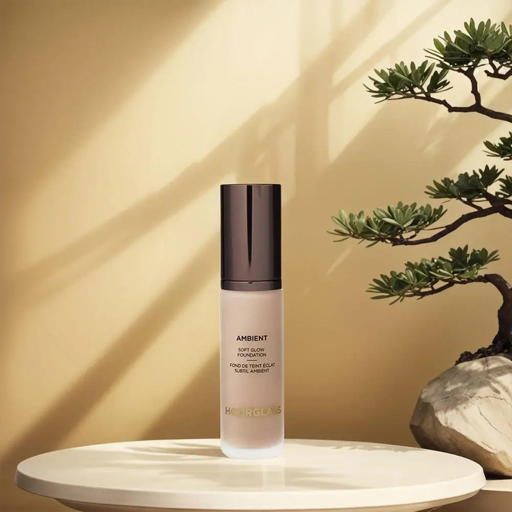 Natural Smooth High Concealing Liquid Foundation Moisturizing Ong-lasting Makeup Without Fading Foundation Traceless Concealer