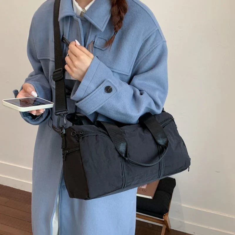 Women's Sports Fitness Bag Large Capacity Handbag Short Trip Travel Bag Commuter Crossbody Bag Breathable Soft Design